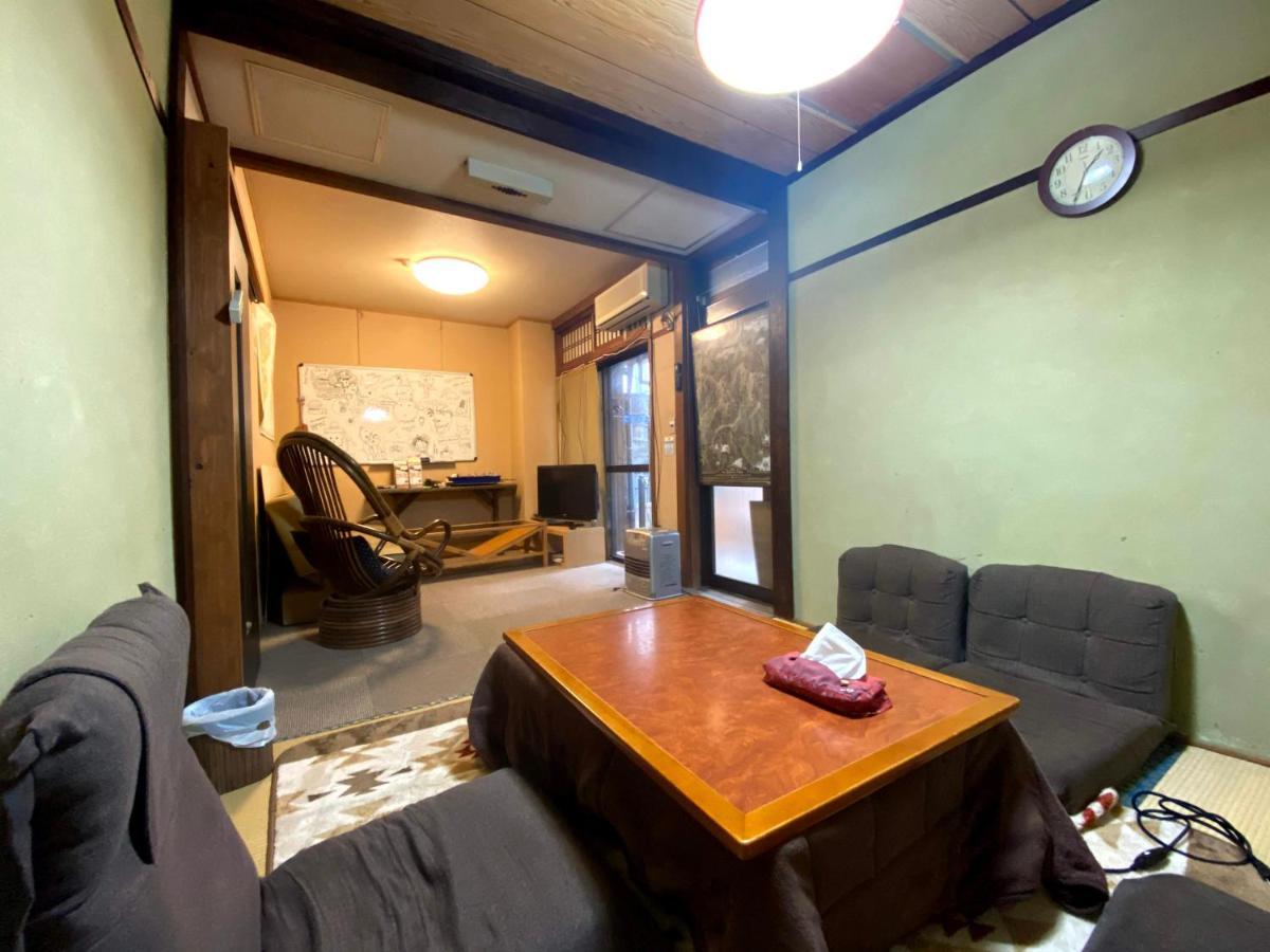 J-Hoppers Hida Takayama Guest House Takayama (Gifu) Exterior foto